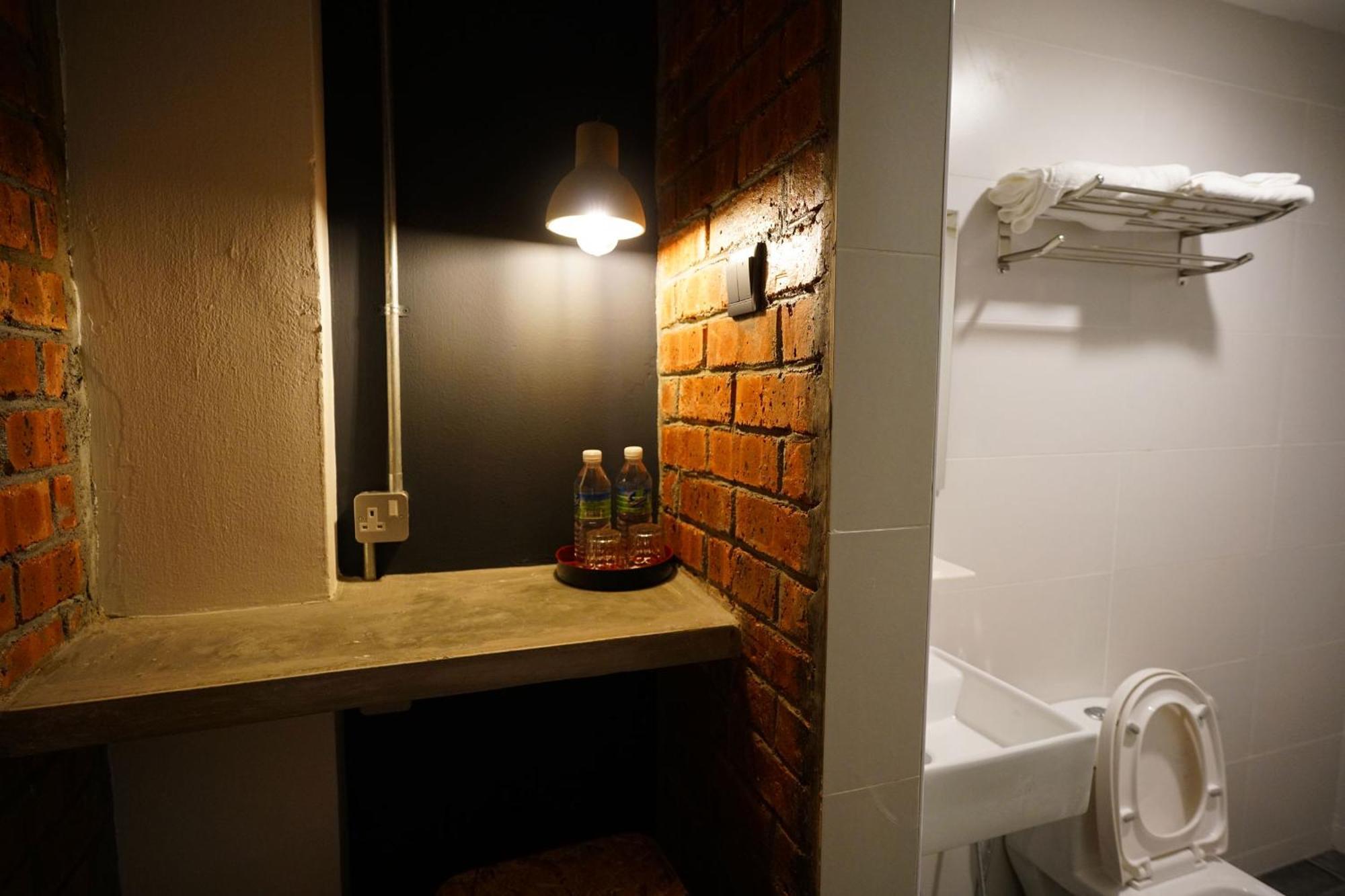 Brick Box Hotel @ Oldtown Ipoh Værelse billede